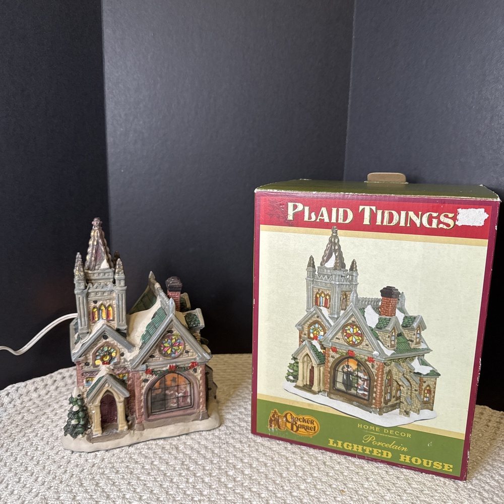 PLAID TIDINGS‎ Porcelain Lighted Christmas Village House Cracker Barrel VTG